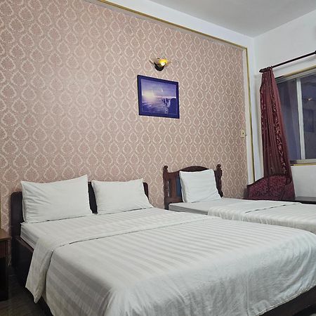 Khach San Trung Mai Hotel Ho Chi Minh-stad Buitenkant foto