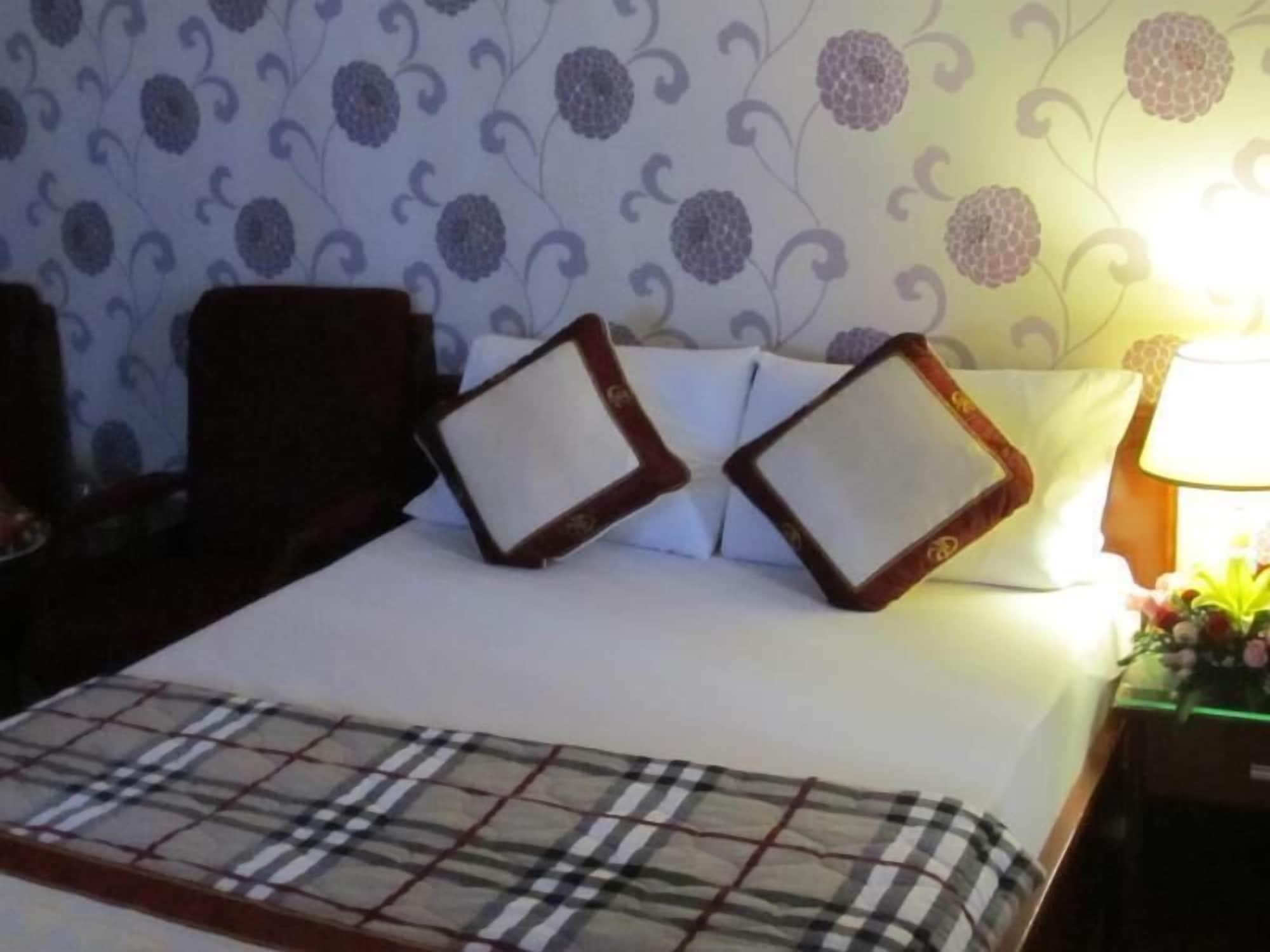 Khach San Trung Mai Hotel Ho Chi Minh-stad Buitenkant foto