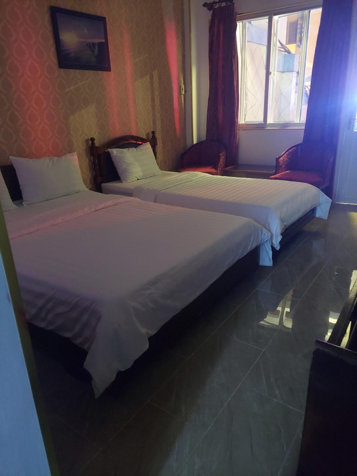 Khach San Trung Mai Hotel Ho Chi Minh-stad Buitenkant foto
