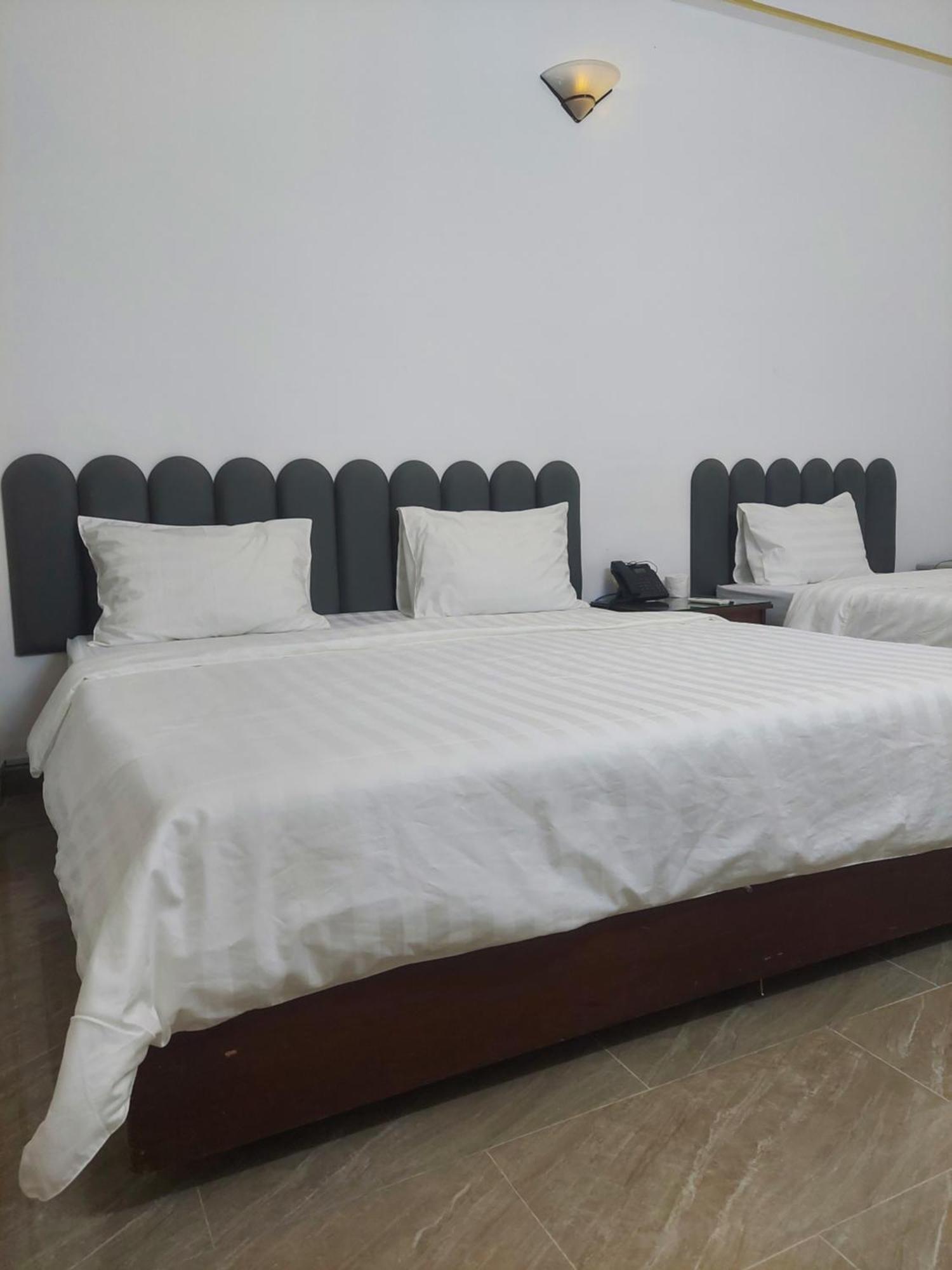 Khach San Trung Mai Hotel Ho Chi Minh-stad Buitenkant foto