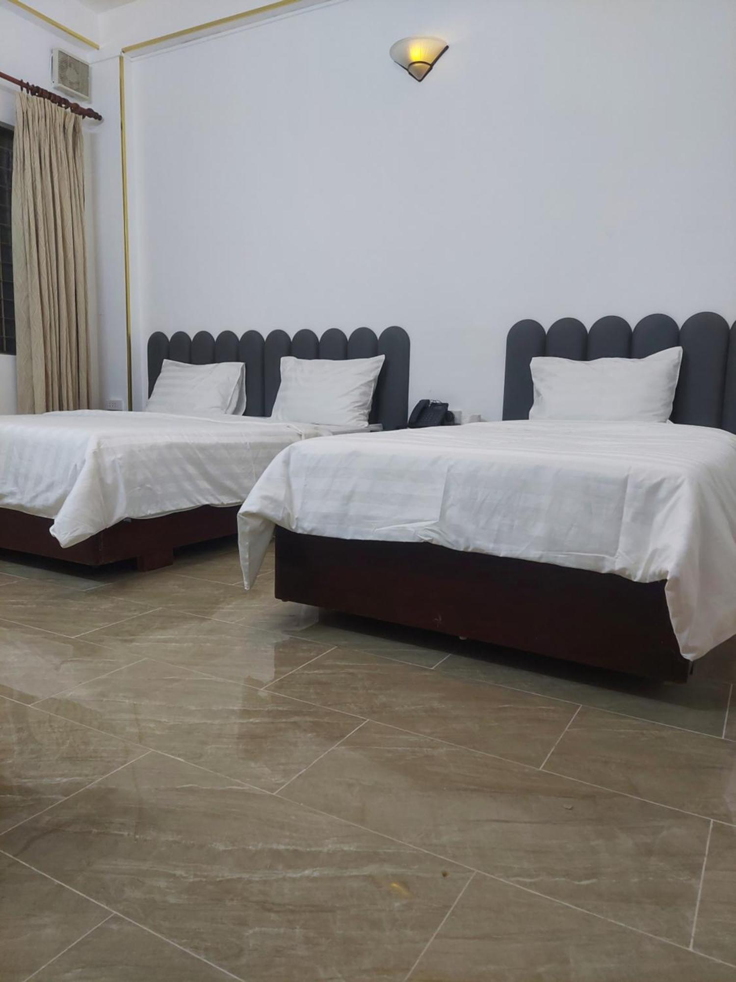 Khach San Trung Mai Hotel Ho Chi Minh-stad Buitenkant foto