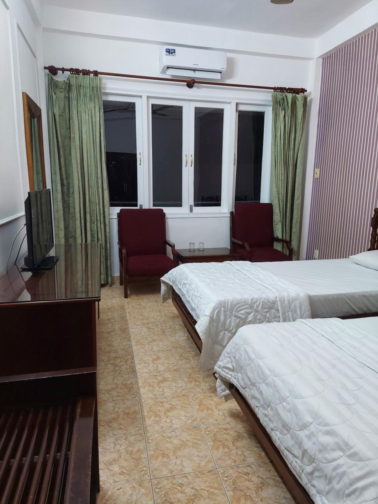 Khach San Trung Mai Hotel Ho Chi Minh-stad Buitenkant foto