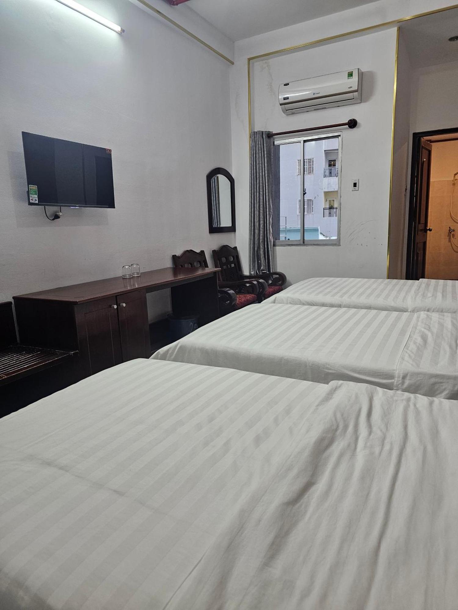Khach San Trung Mai Hotel Ho Chi Minh-stad Buitenkant foto