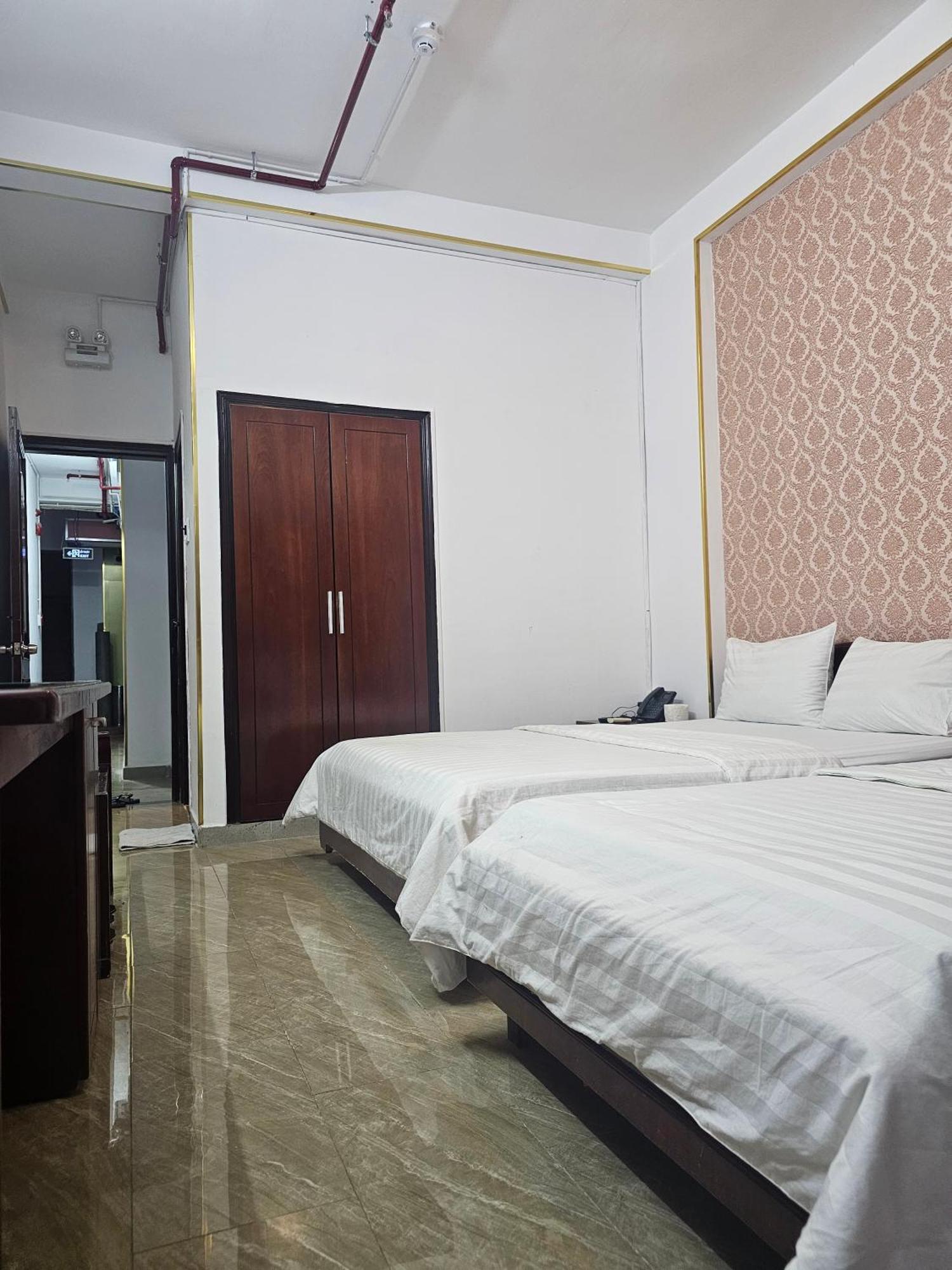 Khach San Trung Mai Hotel Ho Chi Minh-stad Buitenkant foto