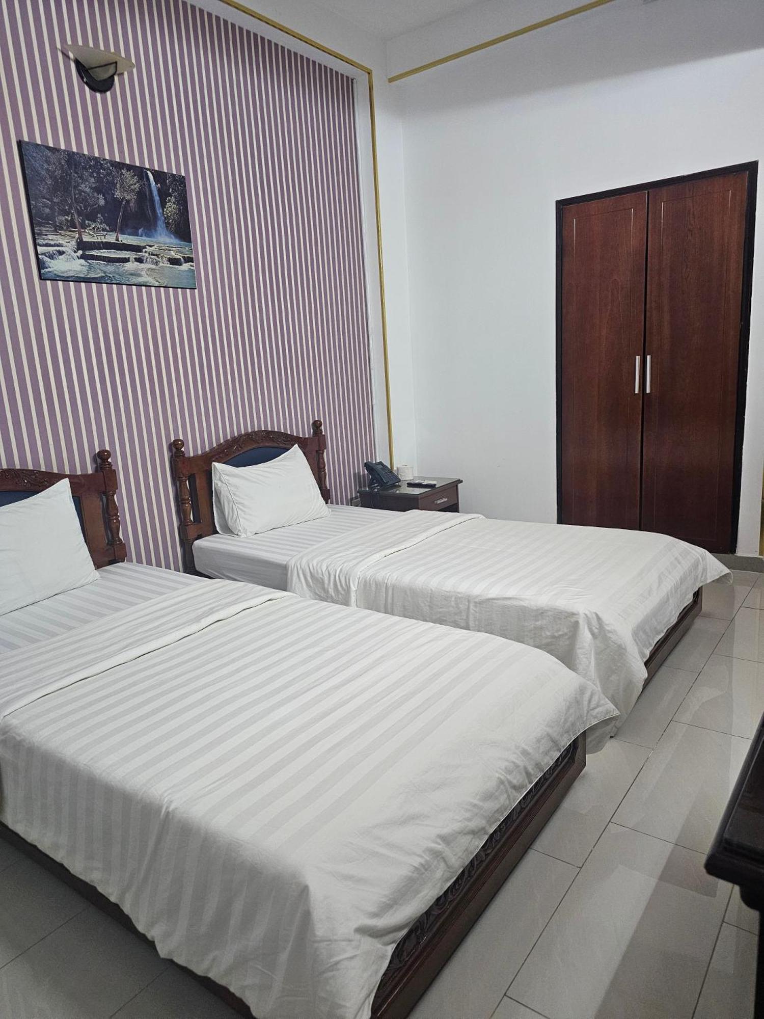 Khach San Trung Mai Hotel Ho Chi Minh-stad Buitenkant foto