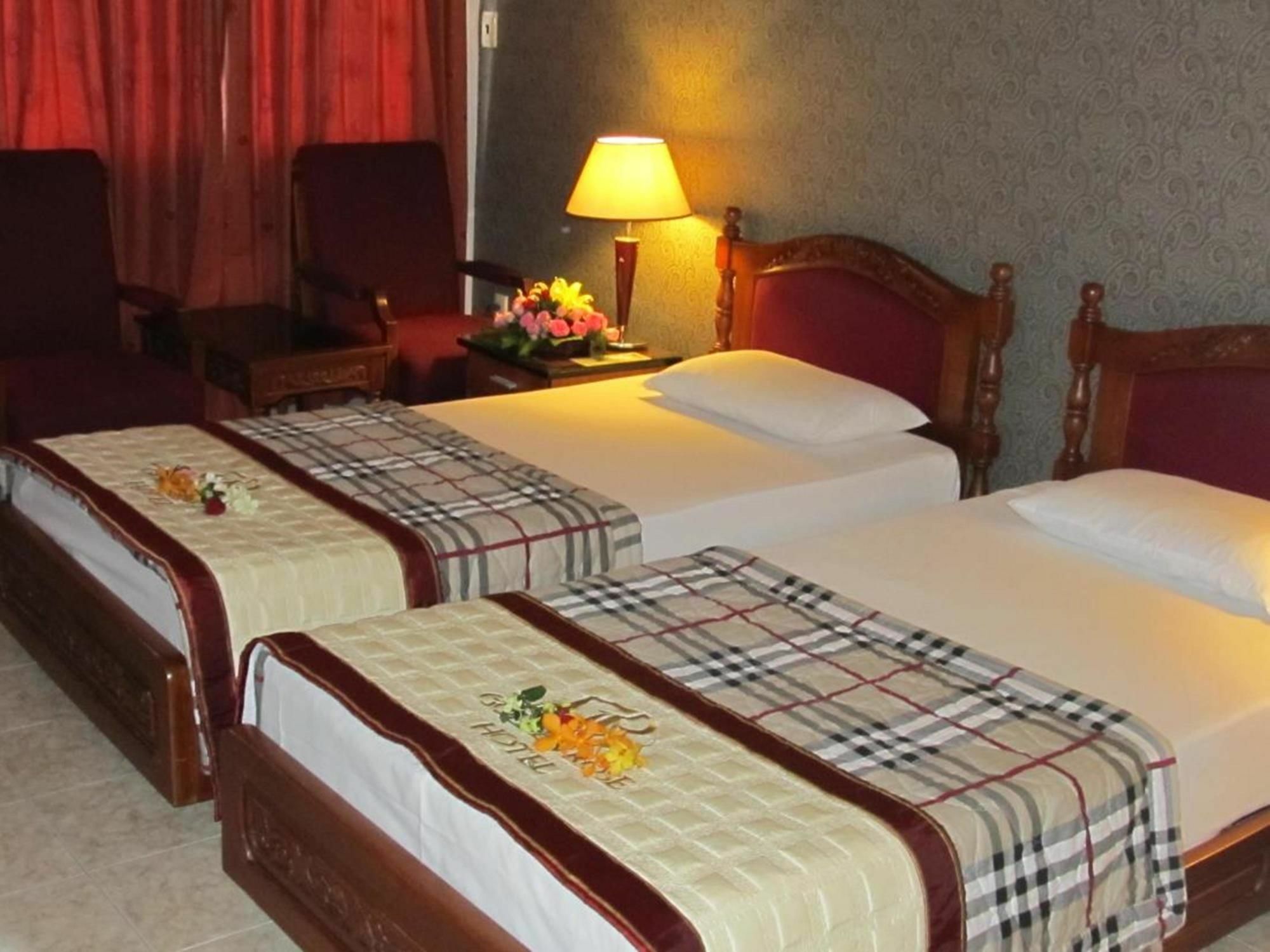 Khach San Trung Mai Hotel Ho Chi Minh-stad Buitenkant foto
